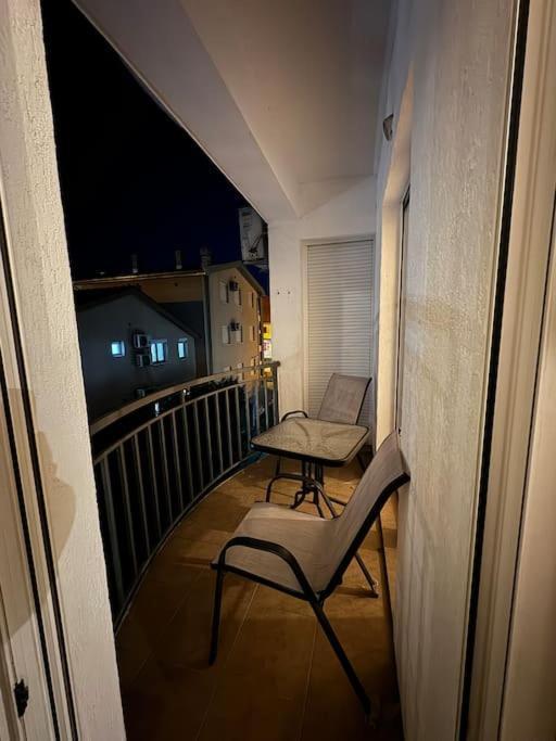 Long Royal Apartment Podgorica Luaran gambar