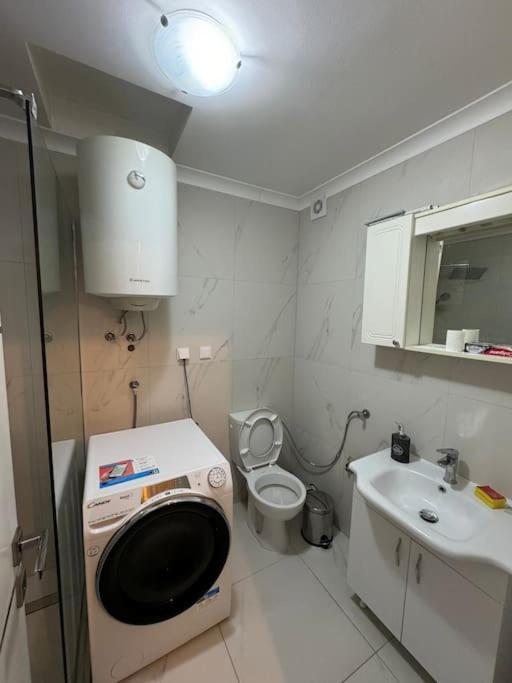Long Royal Apartment Podgorica Luaran gambar
