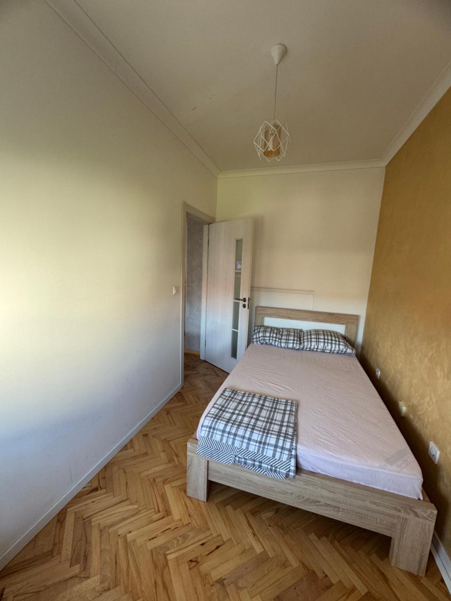 Long Royal Apartment Podgorica Luaran gambar